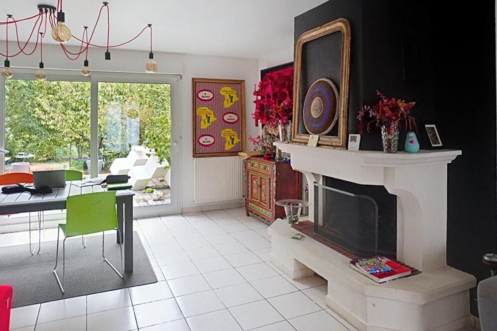 Vente Maison MAISON - 133 m² - Pontoise - 6 pièces, 4 chambres, garage double - SECTEUR RECHERCHE - Pontoise