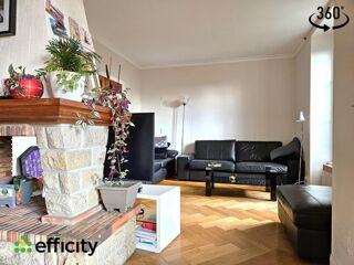  Maison à vendre 15 + pièces 253 m²