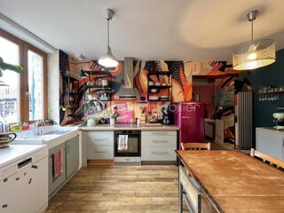  Maison  vendre 6 pices 196 m