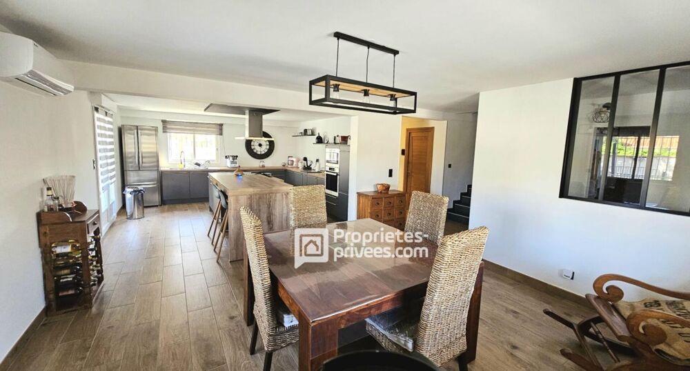 Vente Maison Elne maison de ville de 145 m² avec piscine et jardin Elne