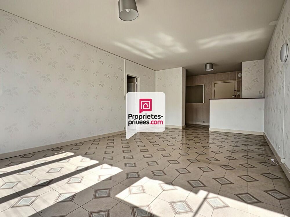 Vente Appartement Appartement T4 d'env. 111m2 avec 3 ch., ascenseur et parking couvert dans secteur prisé sur PERIGUEUX (24000) Perigueux