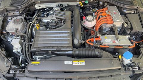 Golf 1.4 TSi 245 Plug in Hybrid DSG6 GTE 2024 occasion 69310 Oullins Pierre Benite