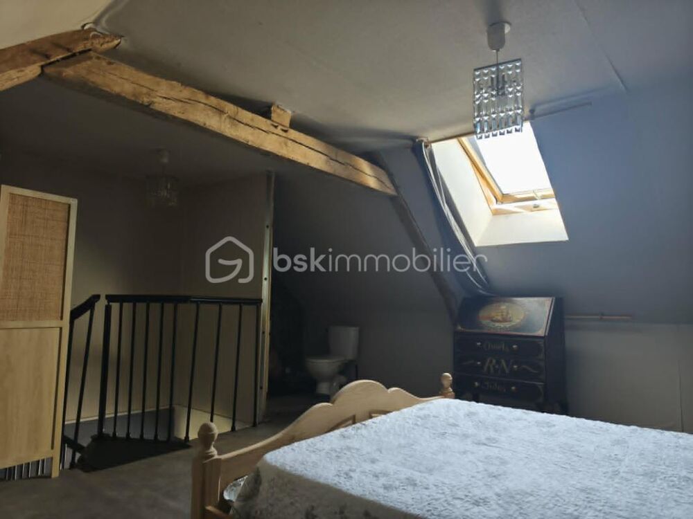 Longère en pierre 206 m2 avec dépendances - Saint-Patrice-Du-Désert