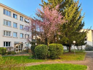 Appartement  vendre 4 pices 70 m