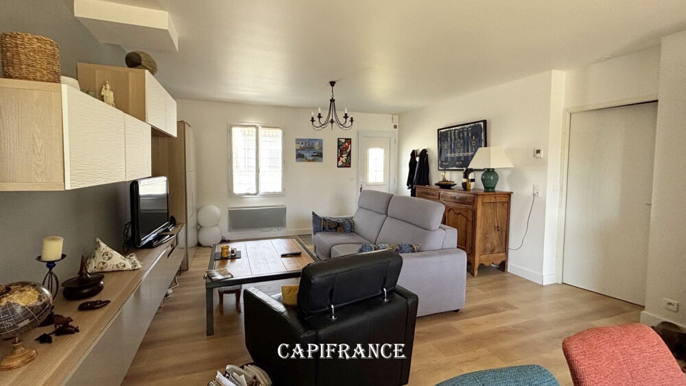 Vente Maison Maison à vendre 4 pièces - 3 chambres - garage et jardin clos - SAINT GEORGES DES COTEAUX (17) Saint georges des coteaux