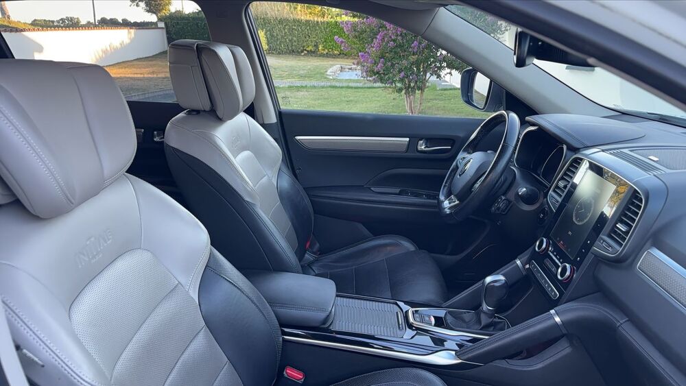 Koleos 2.0 dCI 175 4X4 X- Tronic Initiale Paris - Automatique Toit 2017 occasion 24000 Perigueux