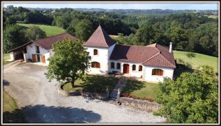  Propriété/château à vendre 7 pièces 297 m²