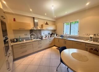  Maison à vendre 9 pièces 212 m²
