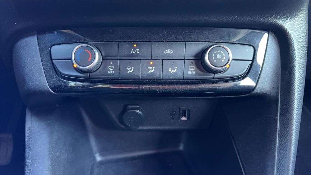 Corsa VI 1.2 Turbo 100 BVA8 Elegance - Automatique 2021 occasion 37230 Fondettes