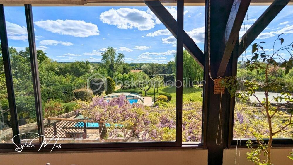 Une maison pensée pour profiter, recevoir : parc, piscine
