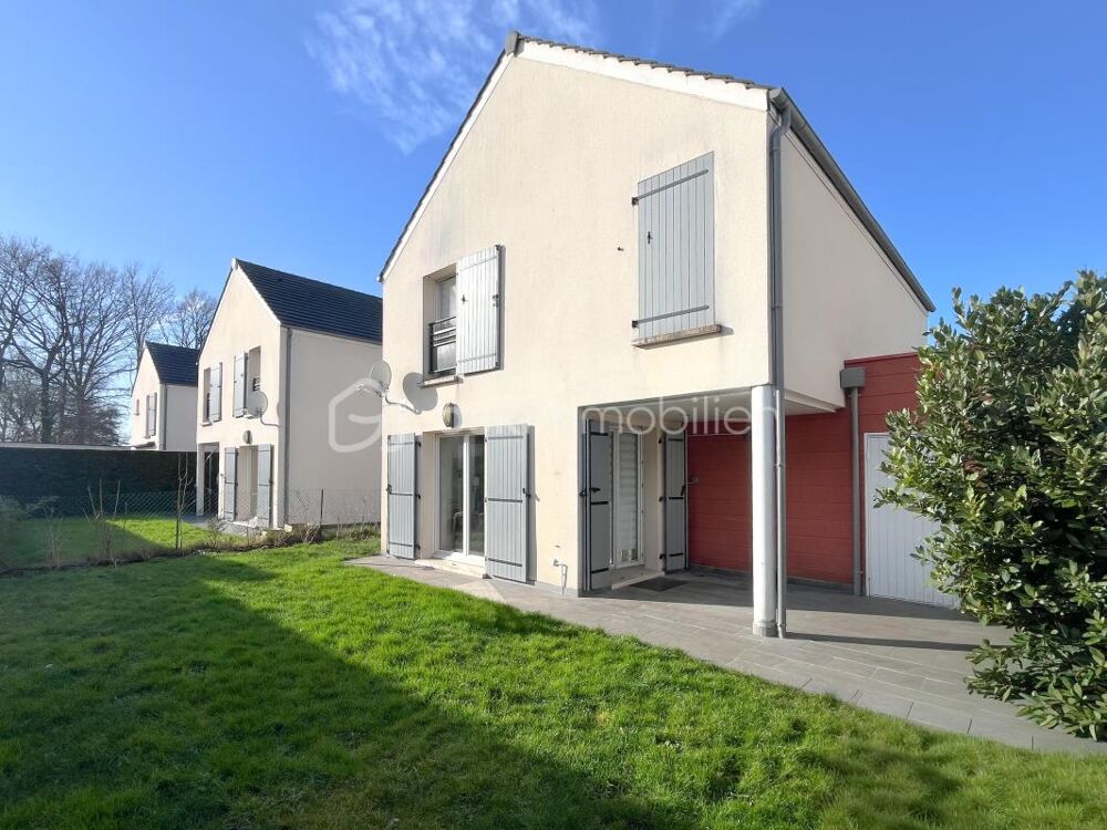 Maison familiale 5 pièces avec garage  Montévrain (Vieux Bourg)
