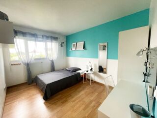  Appartement à louer 1 pièce 79 m²