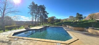  Propri�t�/ch�teau � vendre 10 pi�ces 245 m�