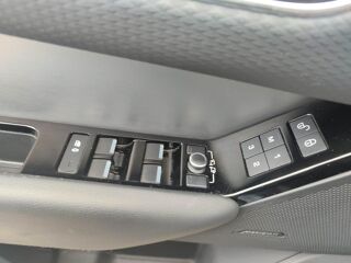 Range rover velar 3.0L D275 BVA S R-Dynamic 2019 occasion 91650 Breuillet