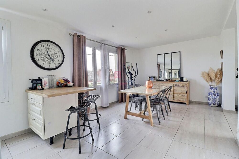 Appartement Sainte-Geneviève-des-Bois 4 pièces 61 m²