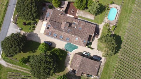 SECTEUR SAINT EMILION - DOMAINE, GITE, avec PISCINE, CHAI 598000 33330 Saint emilion
