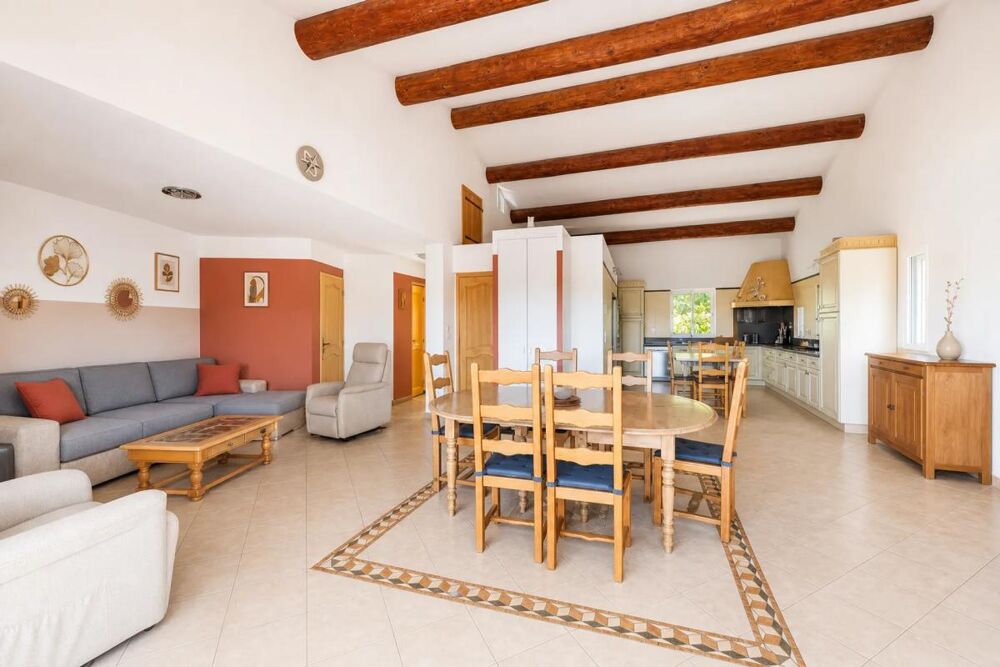 Vente Maison Maison de 6 pièces de 140 m² à Bouc-Bel-Air Bouc bel air