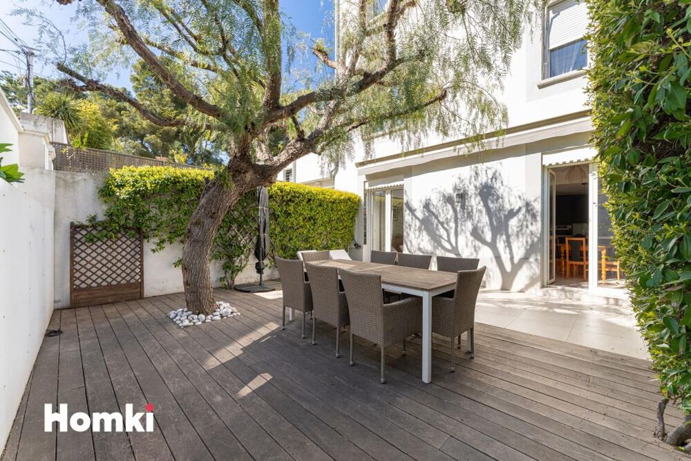 Vente Appartement Appartement T4 de 107 m² à Marseille 13007, Rue des Flots Bleus Marseille 7