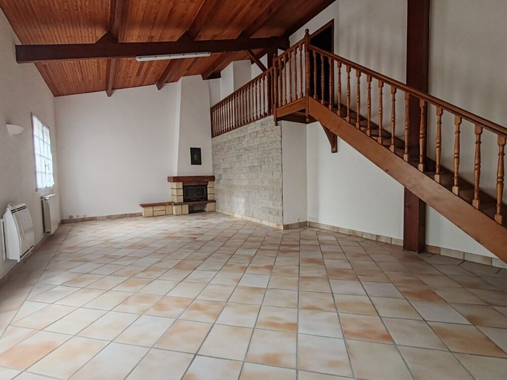 Propriete à vendre 10 pièces LA BRUFFIERE (85)