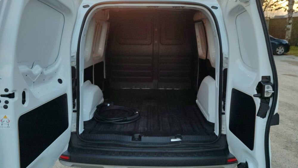 Townstar combi L1H1 ZE 122 45 kWh Acenta - Premi&egrave;re main Garantie construct 2025 occasion 35000 Rennes