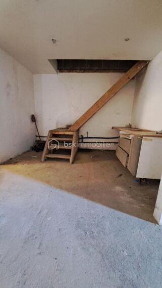  Maison à vendre 3 pièces 212 m²