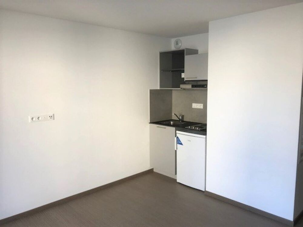 Location Appartement T1 avec balcon et parking à STRASBOURG Strasbourg