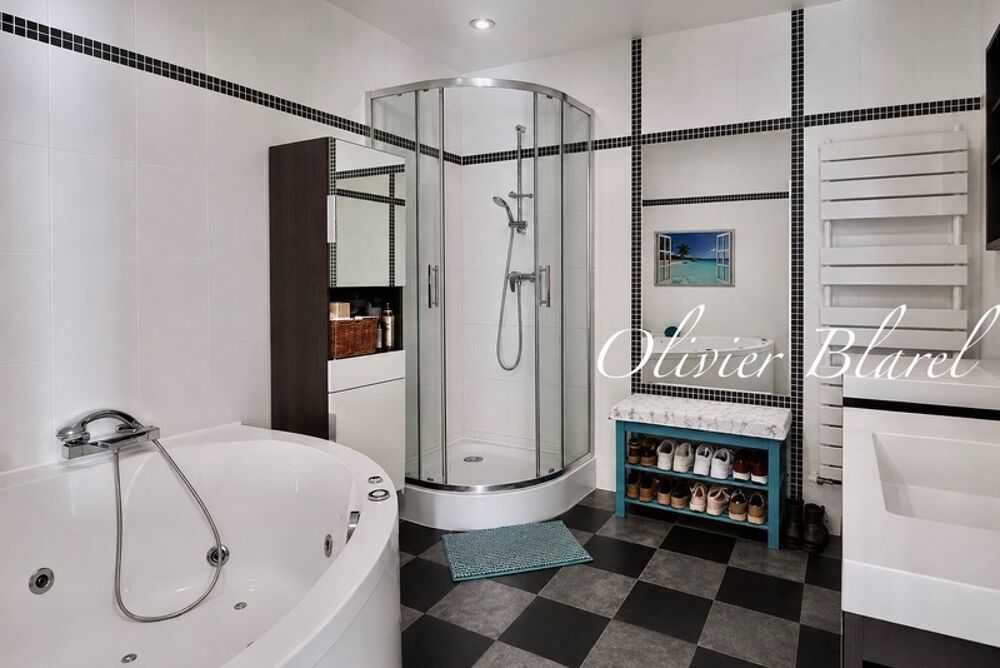 à vendre  Villa La Celle-Saint-Cloud (78170)