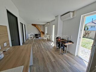  Maison à vendre 10 pièces 180 m²