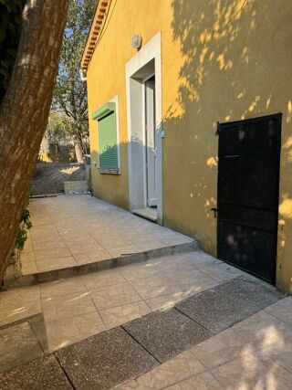  Appartement � louer 1 pi�ce 23 m� La seyne sur mer