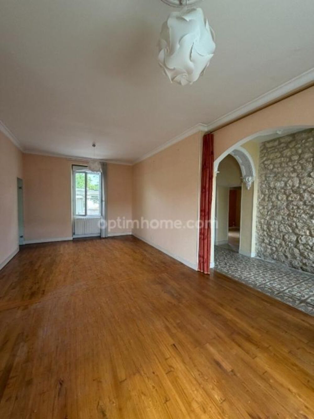 Vente Maison Saint Yrieix. Maison 190 m² sur terrain de 4070 m² Saint yrieix sur charente
