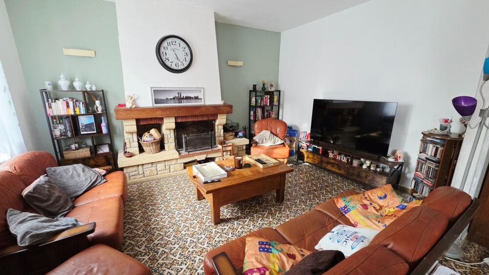 Vente Maison Maison 8 pièces / 212 m² / 249 900 EUR / BEAURAINS Beaurains