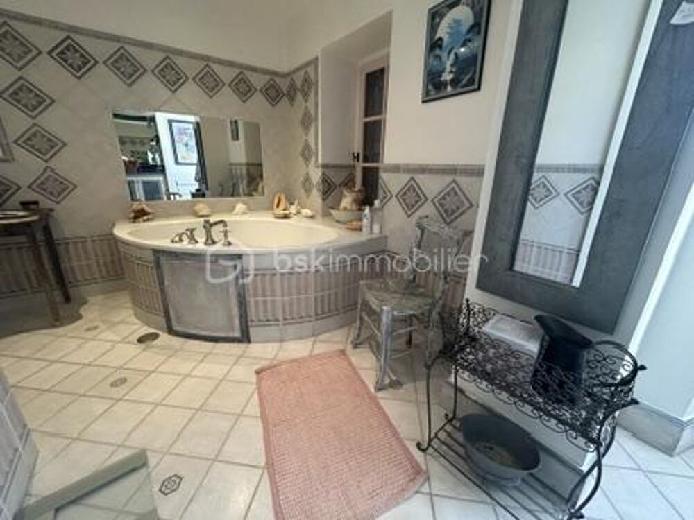 à vendre  Propriété/château Agen (47000)