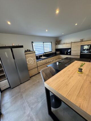  Villa à vendre 5 pièces 162 m²