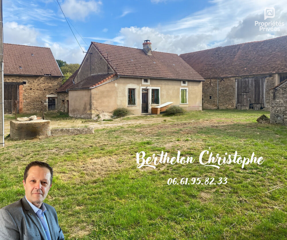 5km de Précy Sous Thil - Ensemble immobilier composée de 2 maisons et de 3 granges sur une terrain de 2800m²