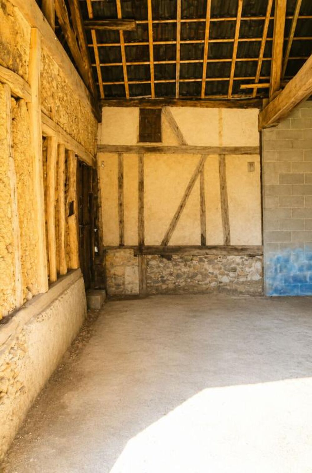 Vente Remise/Grange Grange centre ville Ouzouer Sur Loire 75 m2 Ouzouer sur loire