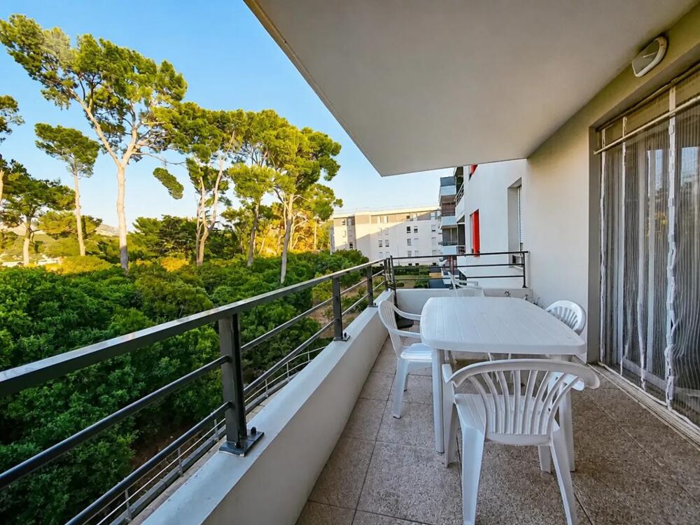 Appartement 2 pièces de 43 m² situé à Marseille