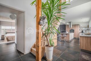  Duplex/triplex  vendre 4 pices 105 m