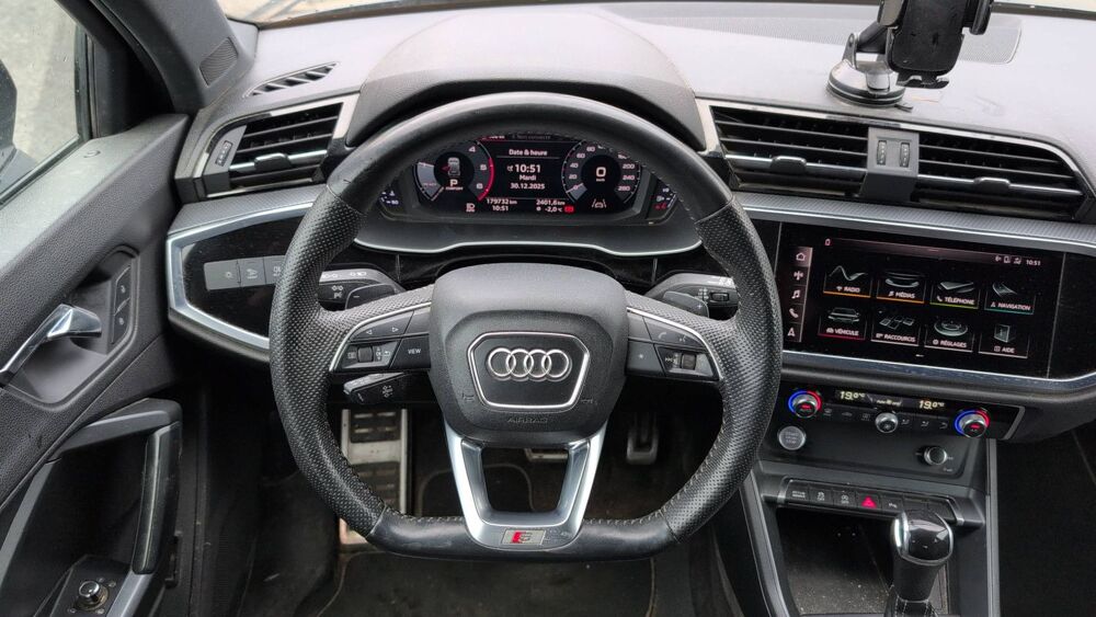 Q3 II 2.0 TDI 190 Quattro S Tronic7 S line - Premi&egrave;re main Auto 2019 occasion 69110 Sainte Foy Les Lyon