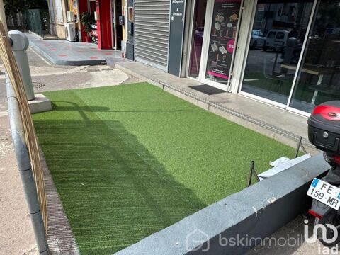   Restaurant Fonds de commerce au cœur d'Aubagne avec 1 terrasse et places de parking 