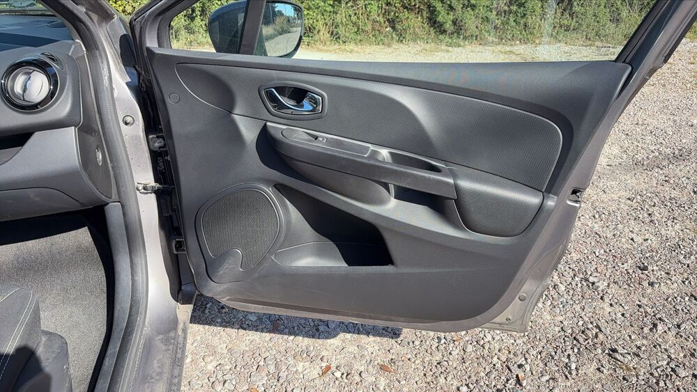 Clio 0.9 TCe 90 Zen 2013 occasion 44770 Prefailles