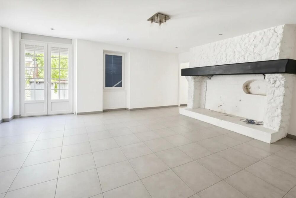 Maison de 8 pièces de 240 m² à Aureilhan