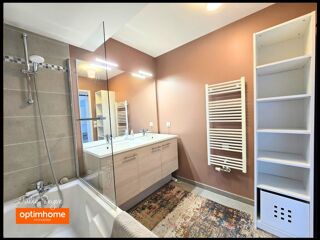  Appartement à louer 3 pièces 74 m²