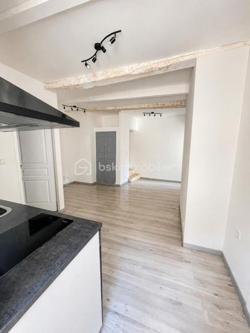 Vente Immeuble EXCLUSIVITÉ – Immeuble de rapport au cœur de Lauris, 4 appartements loués rentabilité immédiate Lauris