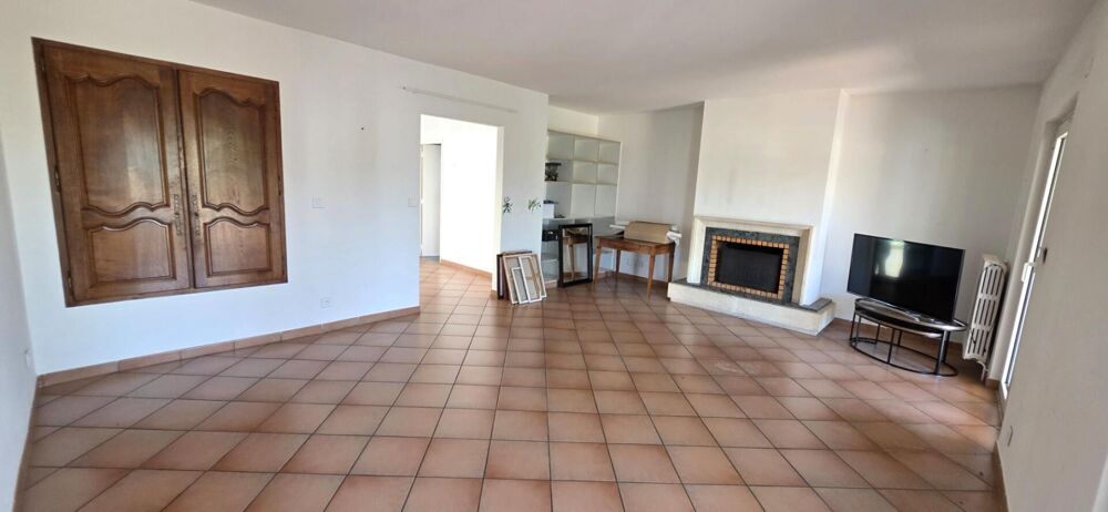 Vente Maison Montélimar - Maison de ville avec un Local  et deux Garages Montelimar