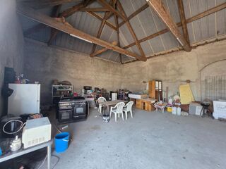  Remise / Grange à vendre 1 pièce 145 m² Saint remy en rollat