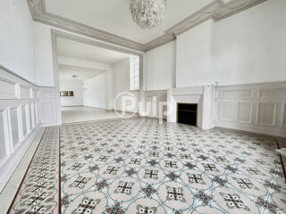  Maison  vendre 10 pices 197 m