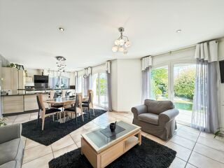  Maison � vendre 7 pi�ces 140 m�