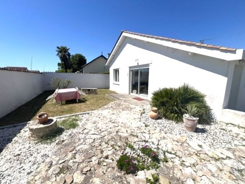 Vente Maison Maison à vendre 4 pièces ILE D'OLERON (17) Le chateau d oleron