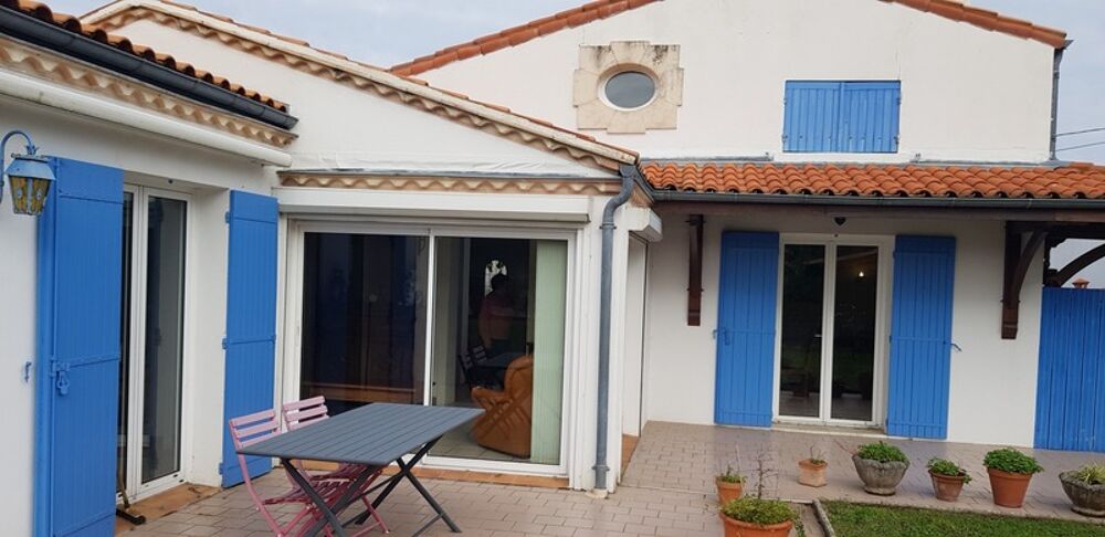 Charente-Maritime, 17, Ile d'OLERON, DOLUS D'OLERON à vendre maison 5 pièces, 125 m² habitables, terrain 595 m²