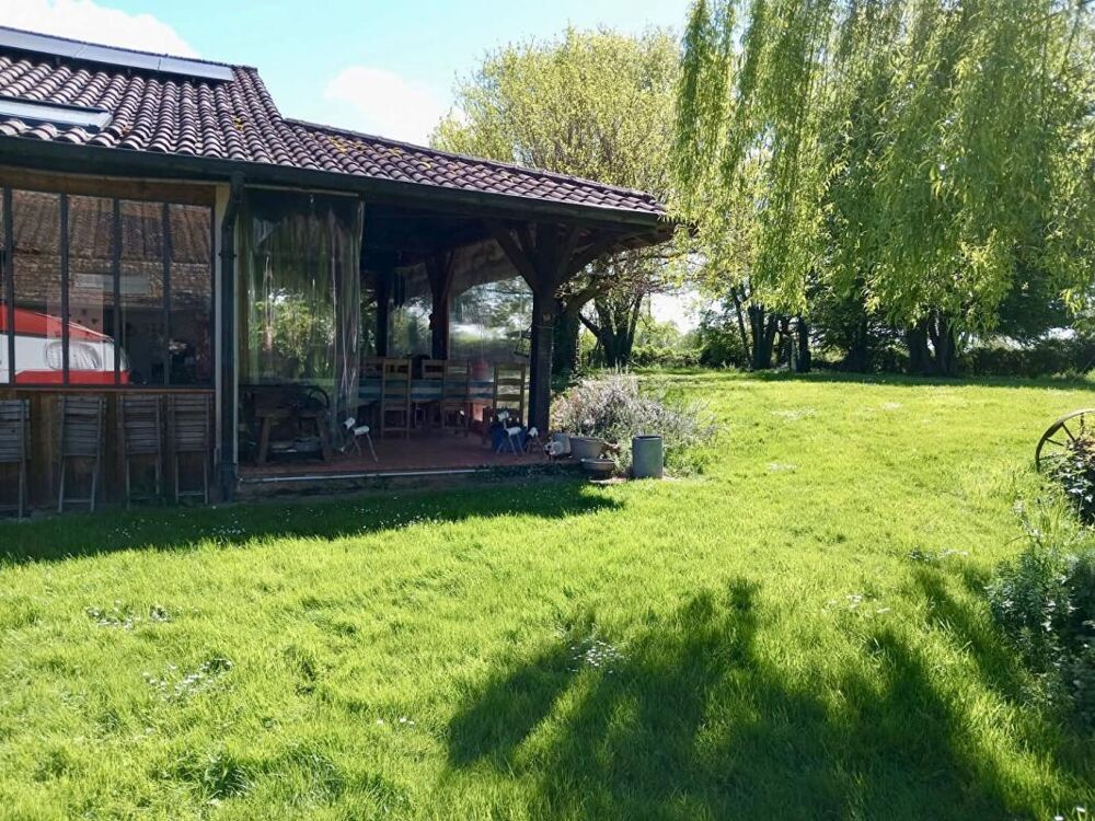 Maison de caractère de 134 m2 - logement indépendant - Terrain de 3110 m2